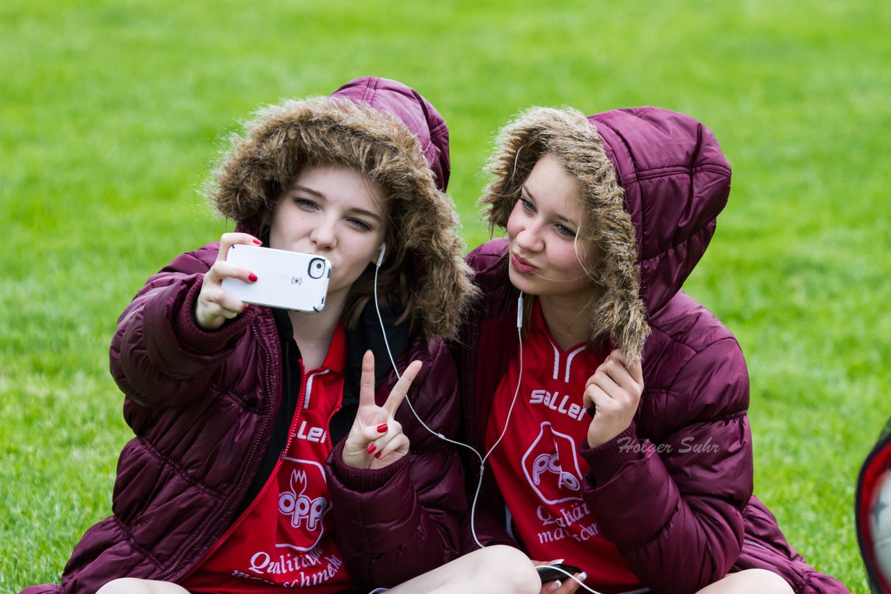 Bild 203 - C-Juniorinnen SG Rnnau-Segeberg - Kaltenkirchener Turnerschaft : Ergebnis: 1:3